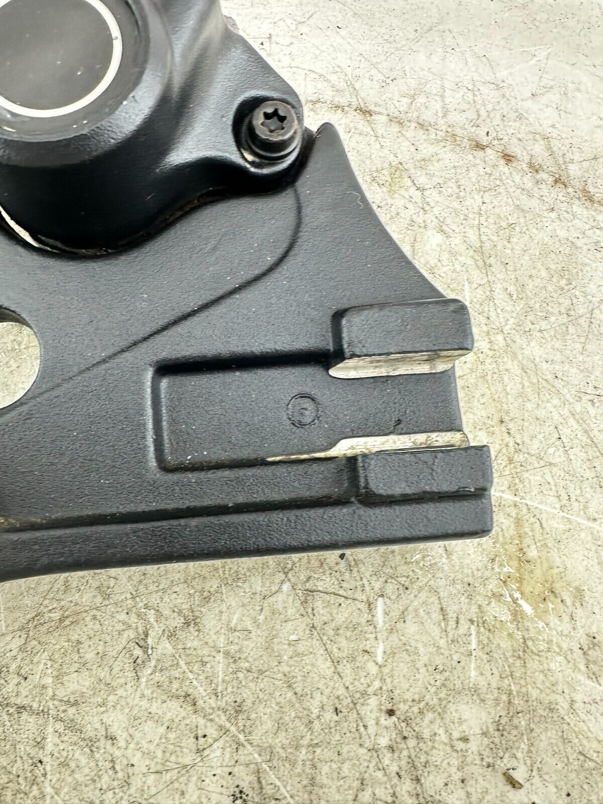 1997 HARLEY DYNA Rear Brake Caliper + Mounting Bracket