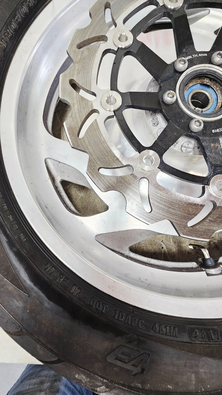 2000 HONDA VALKYRIE INTERSTATE Front Wheel Rim Tire 6 Spoke Brake Rotor 17x.35