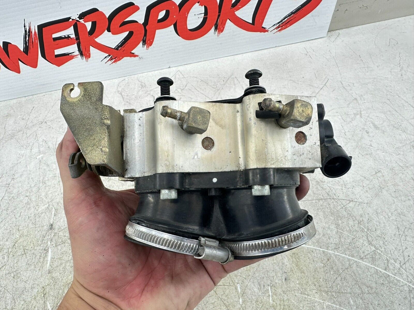 2005 Victory Kingpin Throttle Body Intake Manifold