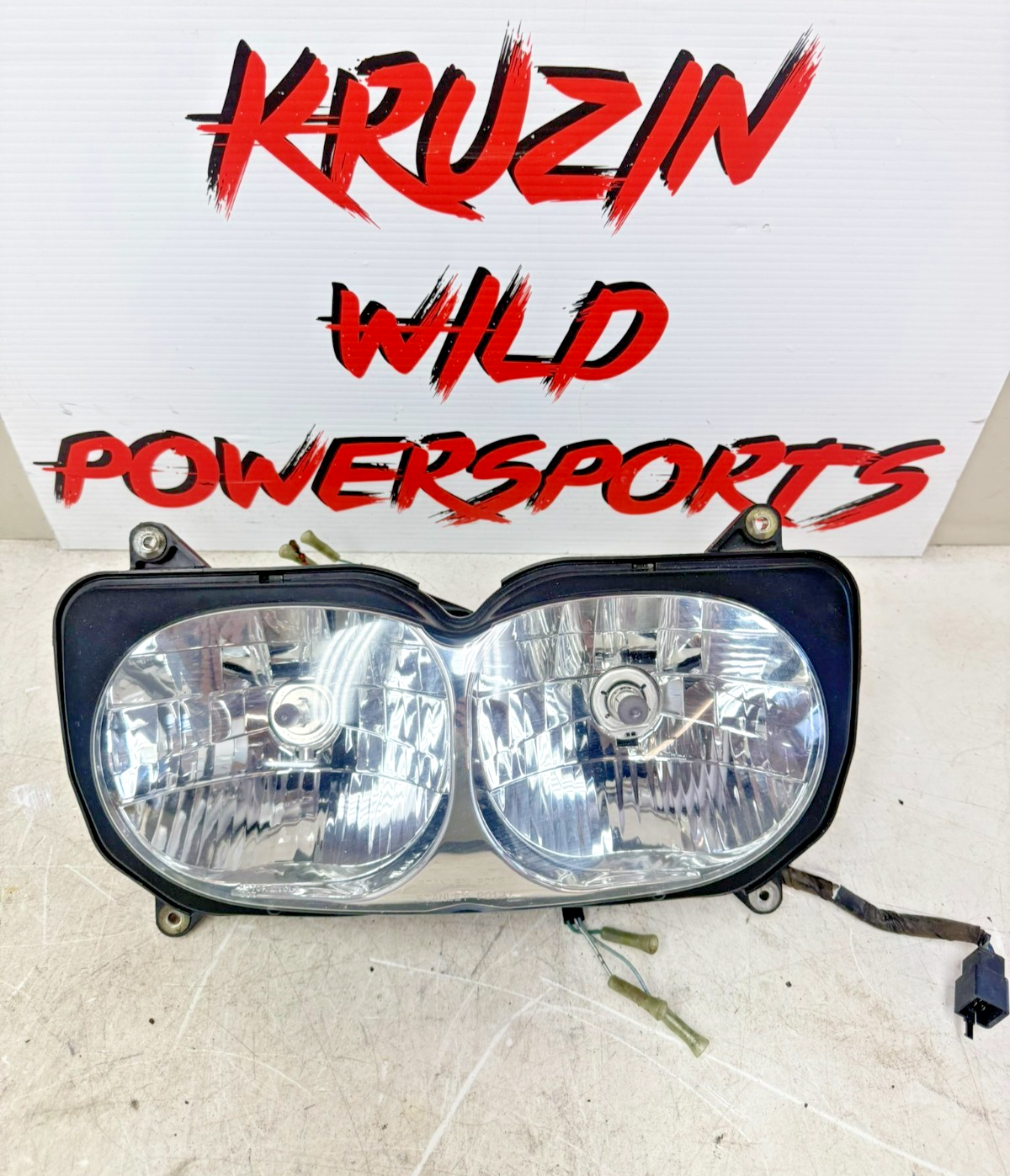 2001 HONDA VALKYRIE INTERSTATE Headlight Front Headlamp Housing