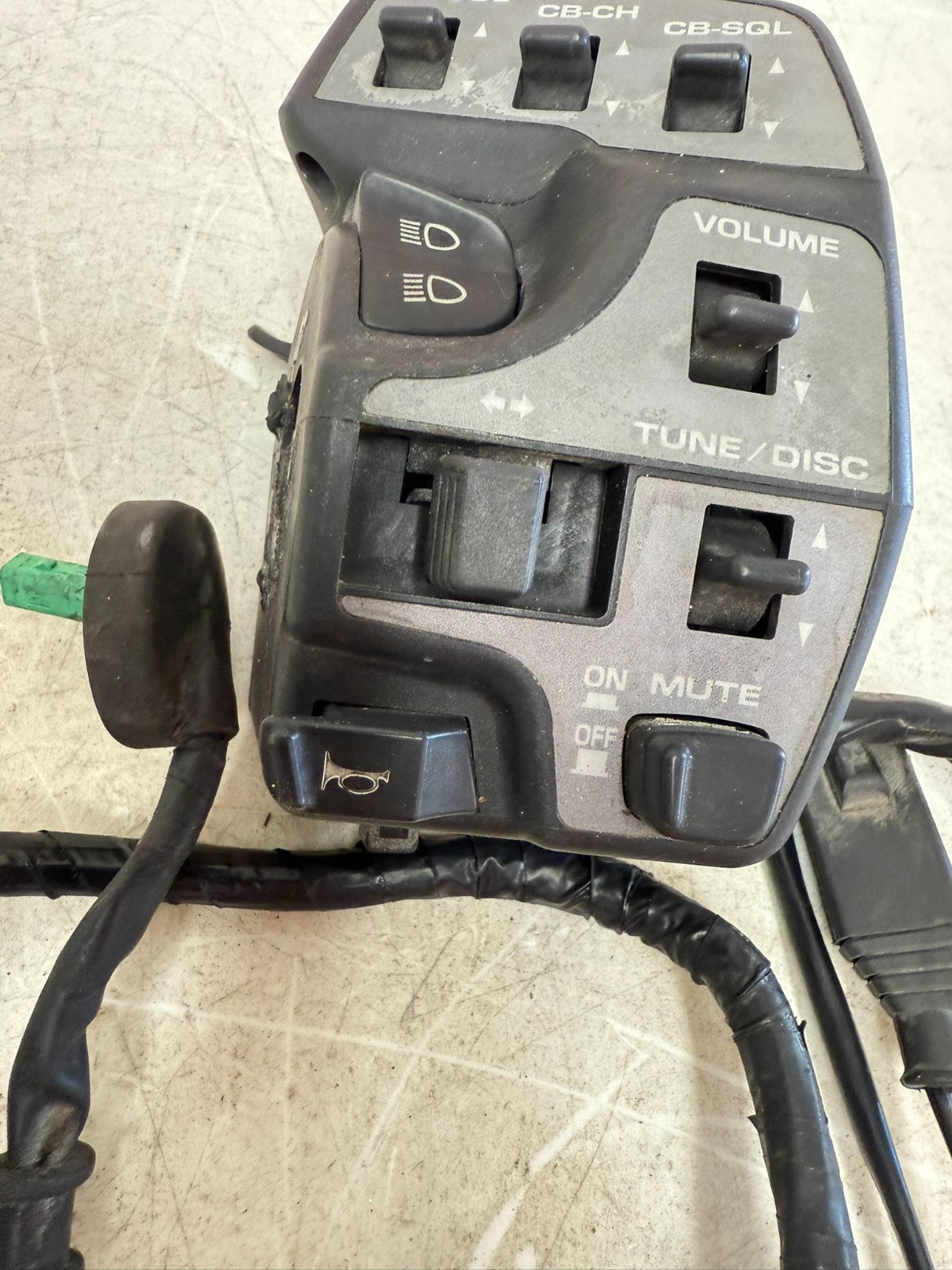 2002 Honda Goldwing GL1800 Left Switch Handlebar Control Signal Light Horn