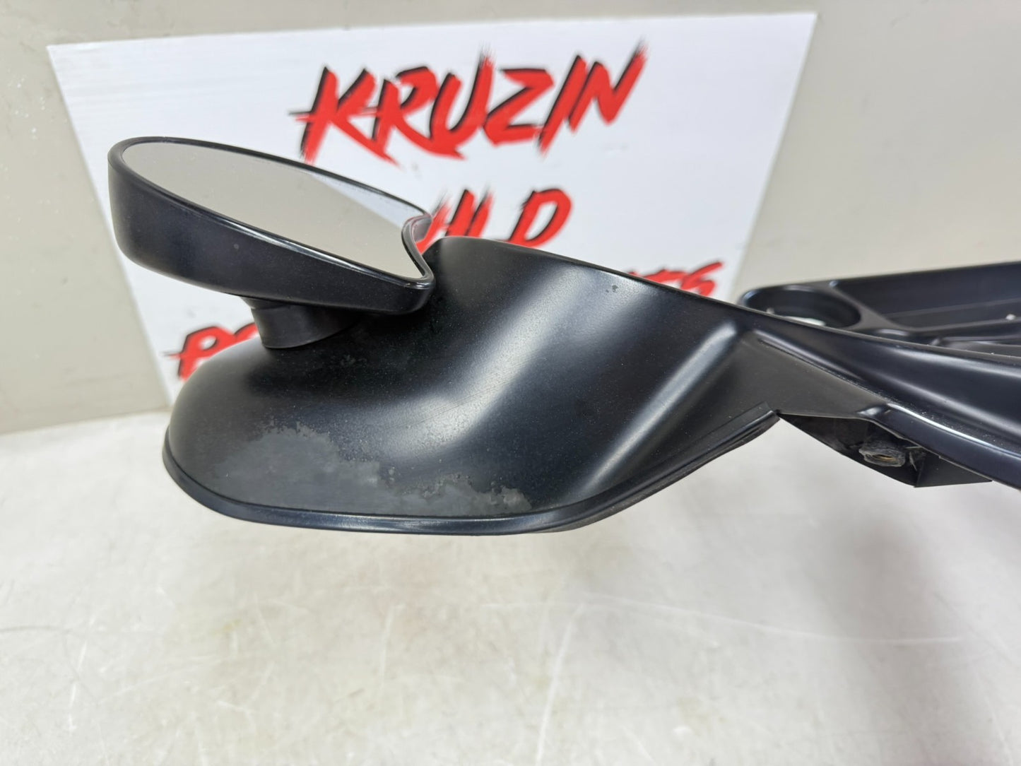 2003 HARLEY ELECTRA GLIDE Front Upper Batwing Inner Fairing Rearview Side Mirror