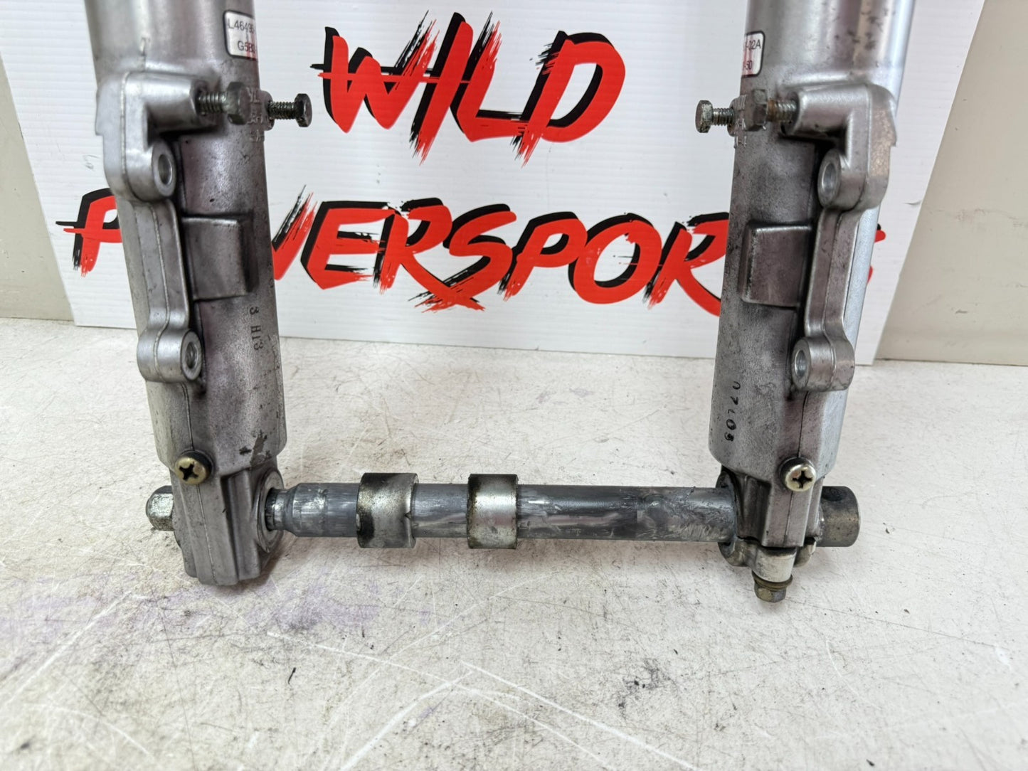 2003 HARLEY ELECTRA GLIDE Forks Triple Tree Clamp Axle Straight OEM HD