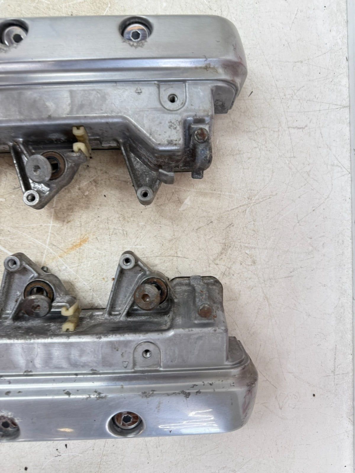 2002 Honda Goldwing GL1800 Engine Cylinder Head Upper Valve Cover Crankcase