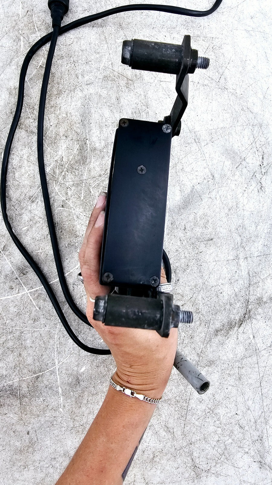 1999 HONDA VALKYRIE INTERSTATE OEM Radio Module Control Unit Box + MTG Bracket