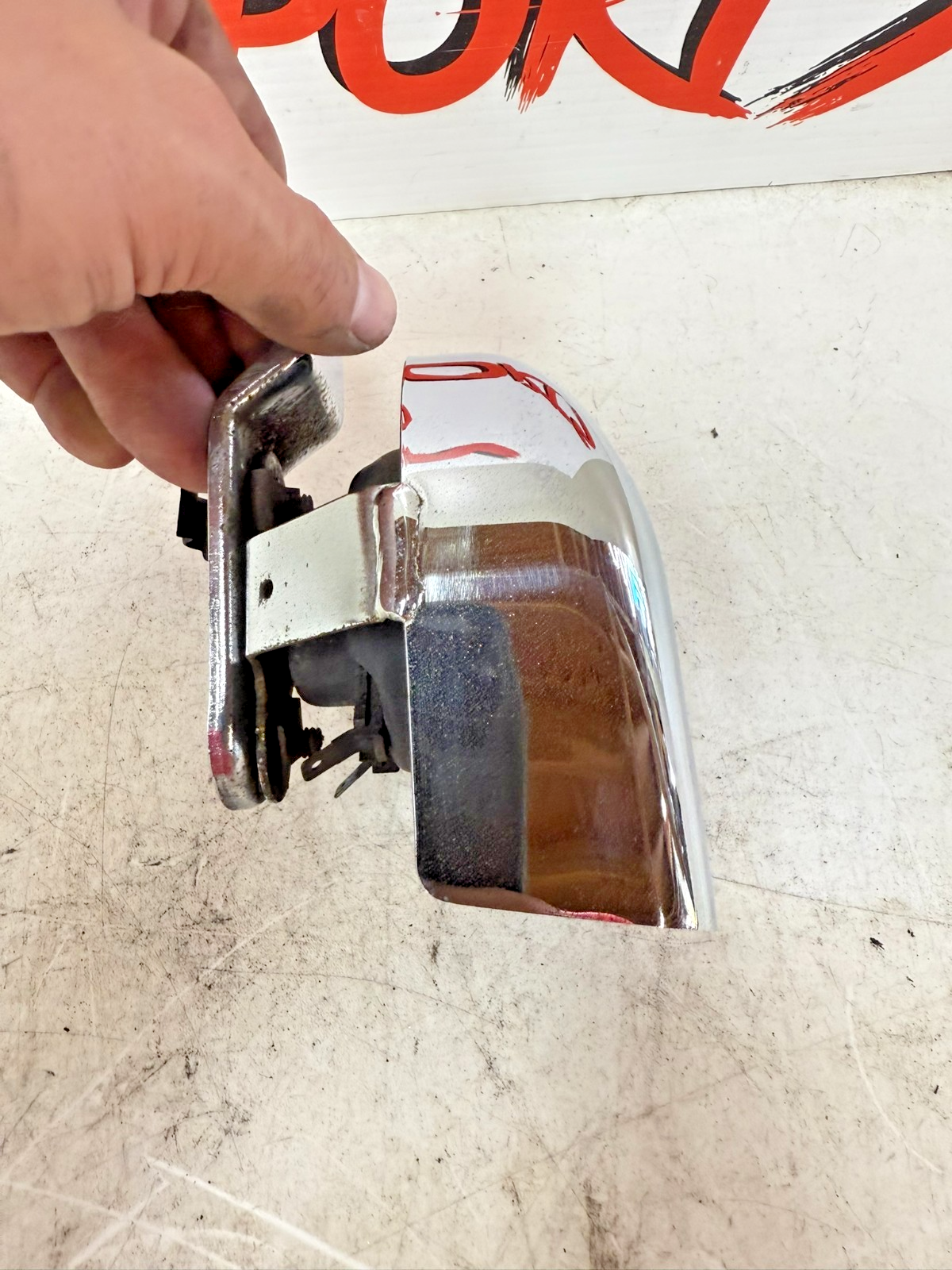 1997 HARLEY DAVIDSON SOFTAIL Horn & Chrome Cover