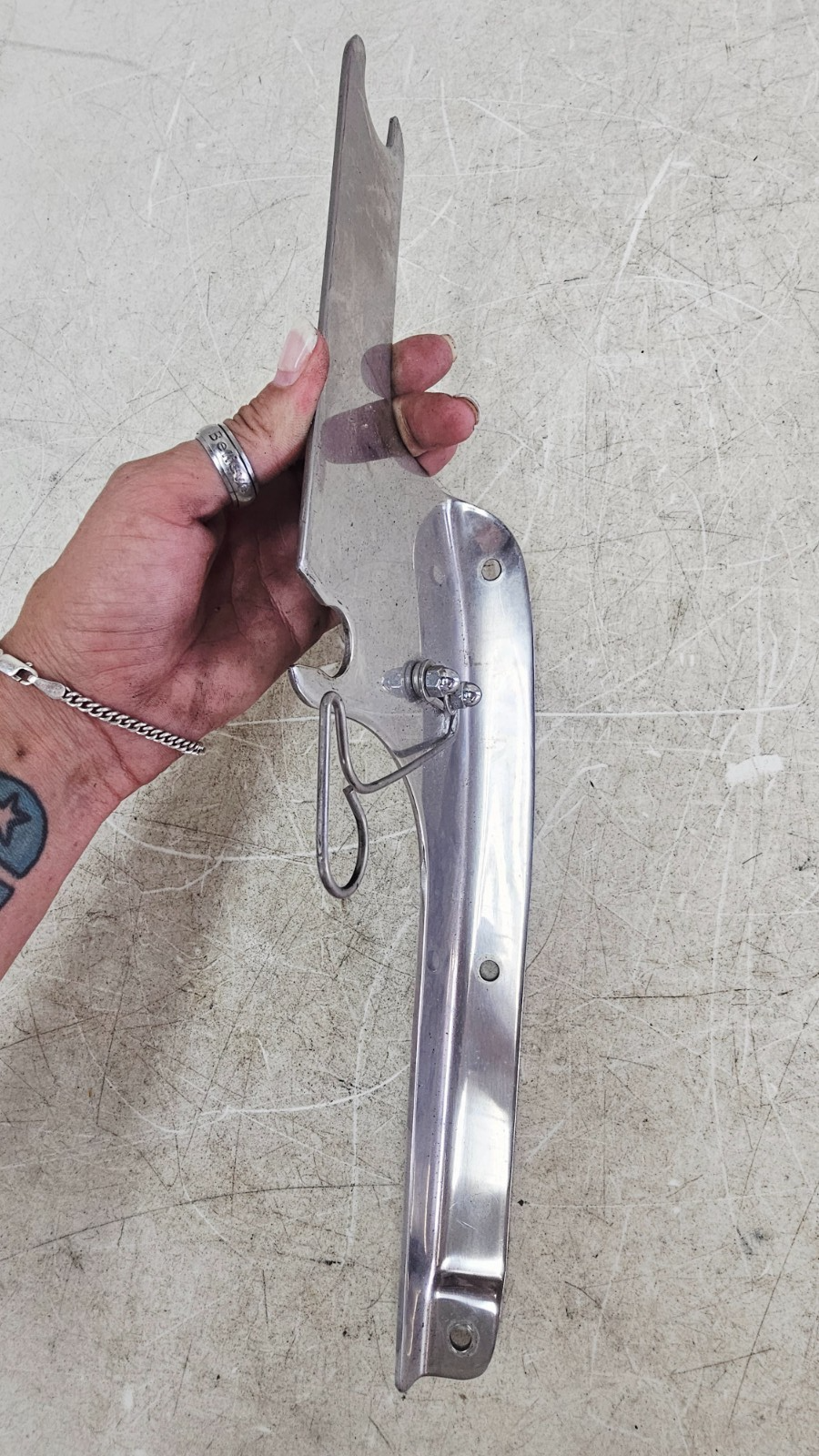 2000 HARLEY DAVIDSON FLH ROADKING Windshield Windscreen Bracket w/ Hardware