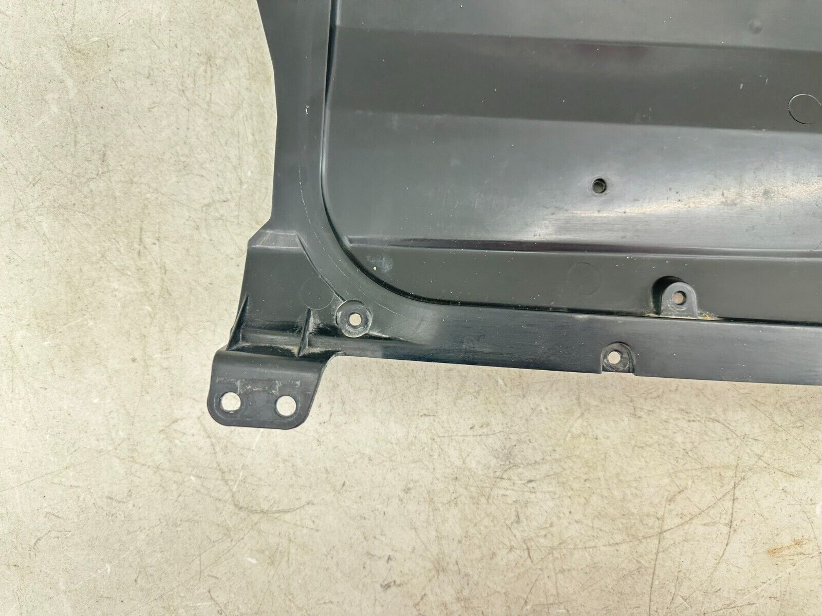2004 Honda Goldwing GL1800 Left Inner Saddlebag Lid Cover Panel