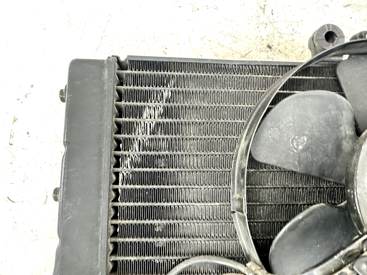 1999 HONDA VALKYRIE INTERSTATE Radiator + Chrome Grill Guard