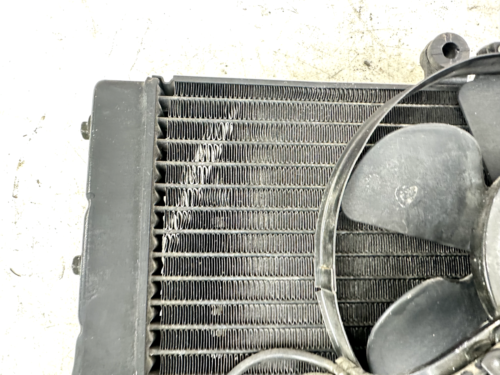 1999 HONDA VALKYRIE INTERSTATE Radiator + Chrome Grill Guard