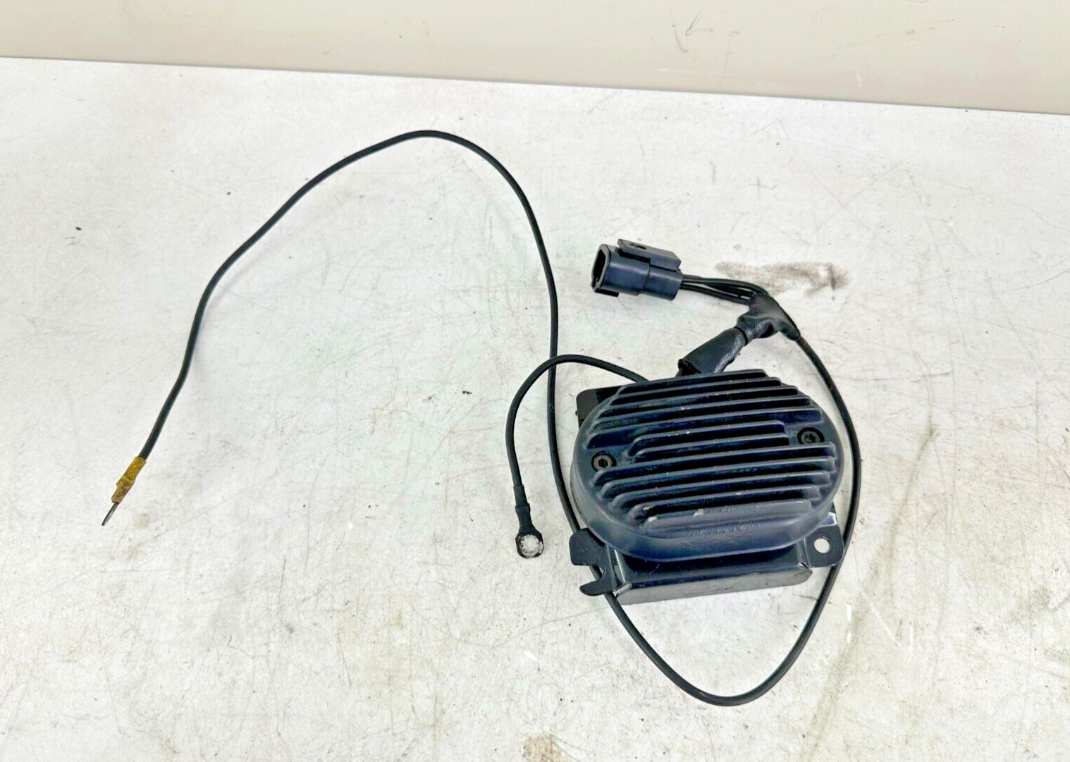 2001 HARLEY DAVIDSON SOFTAIL Battery Voltage Regulator