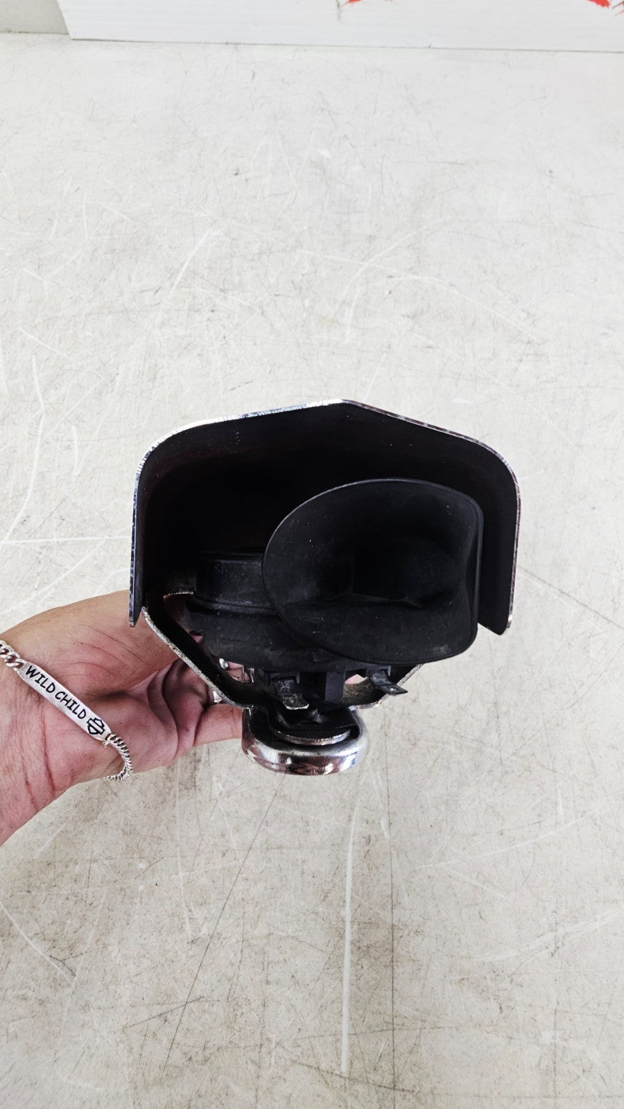 2000 HARLEY SOFTAIL DEUCE Horn + Chrome Cover