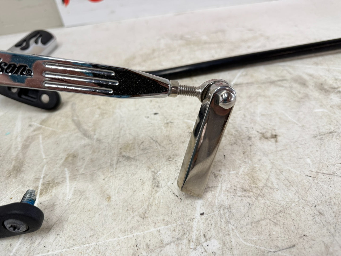 2003 HARLEY DYNA WIDE GLIDE OEM HD  Forward Control Shift Brake Pedal Foot Pegs