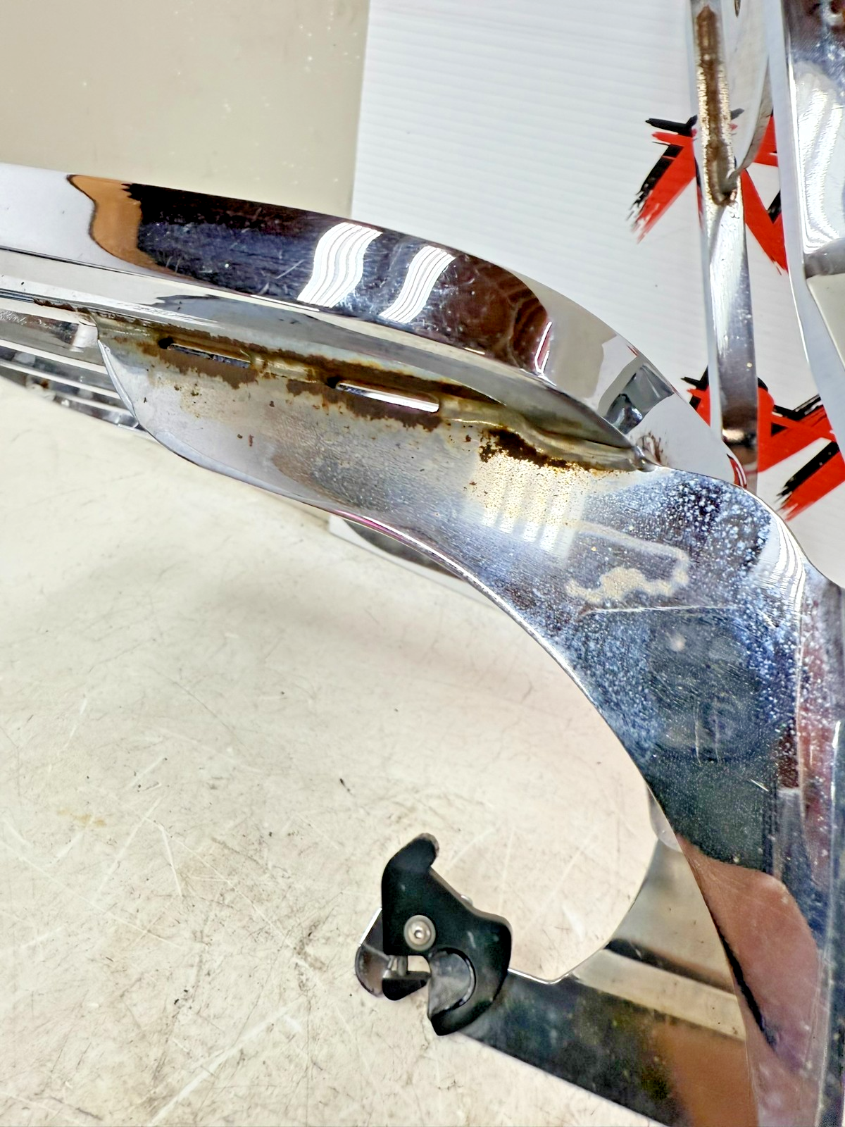 1997 HARLEY DAVIDSON SOFTAIL Chrome Rear Backrest Sissy Bar Luggage Rack