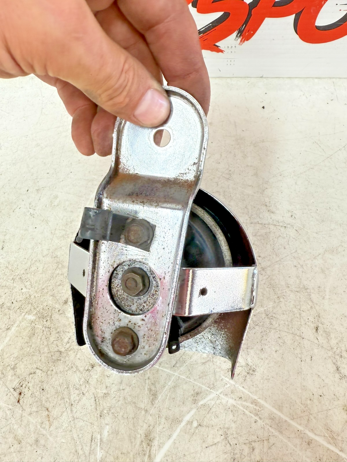 1997 HARLEY DAVIDSON SOFTAIL Horn & Chrome Cover