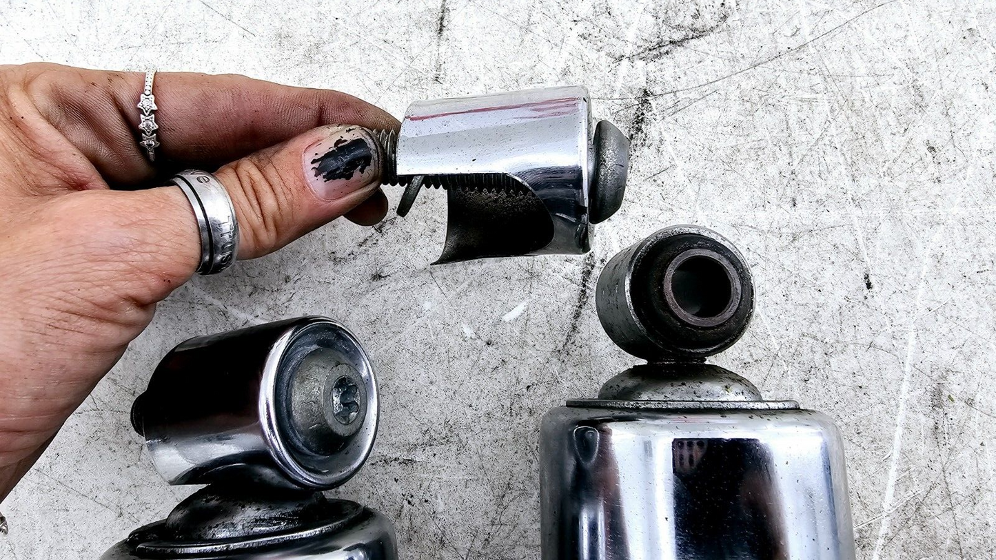 2000 Harley Davidson Sportster Left Right Rear Shock Suspension 54566-97