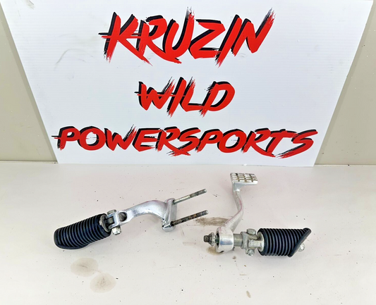 2003 Harley Davidson Sportster Mid Controls Foot Peg Mounts + Brake Lever