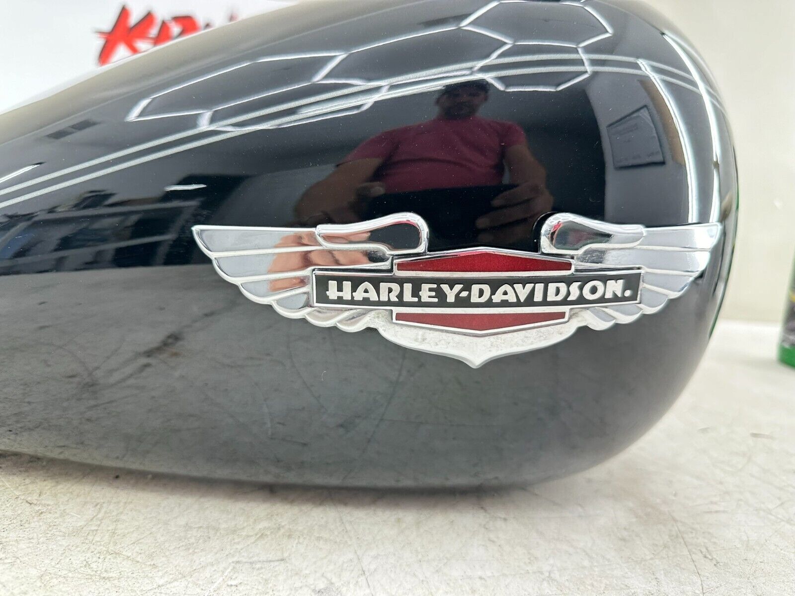 2006 HARLEY SOFTAIL DELUXE OEM HD Gas Fuel Tank Black No Dents