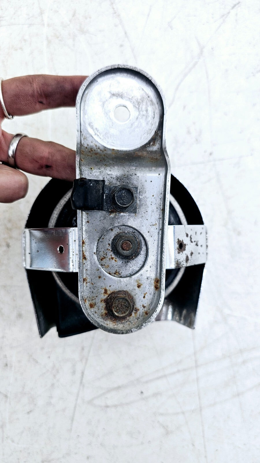 1997 HARLEY SOFTAIL OEM HD Horn & Chrome Cover