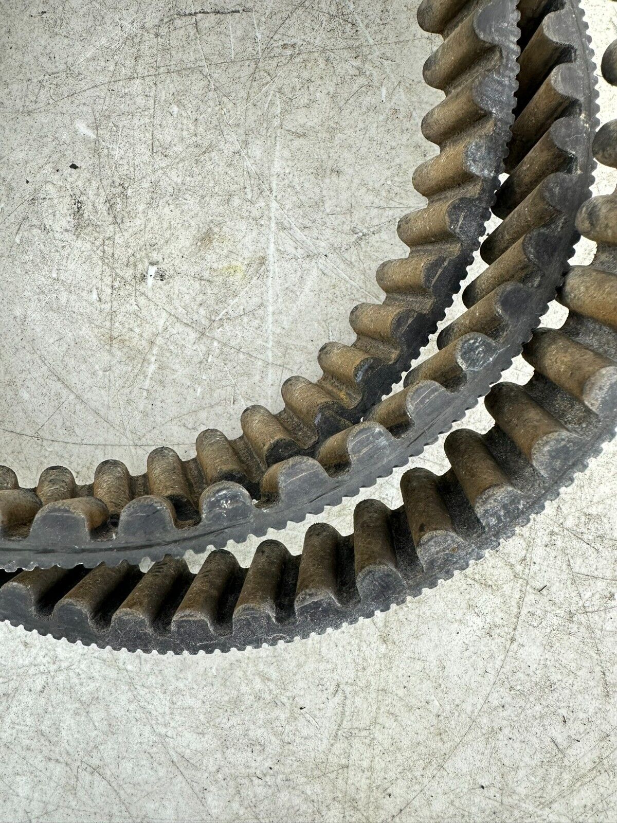 2002 HARLEY DYNA LOW RIDER Final Drive Belt 1/28 133 Tooth