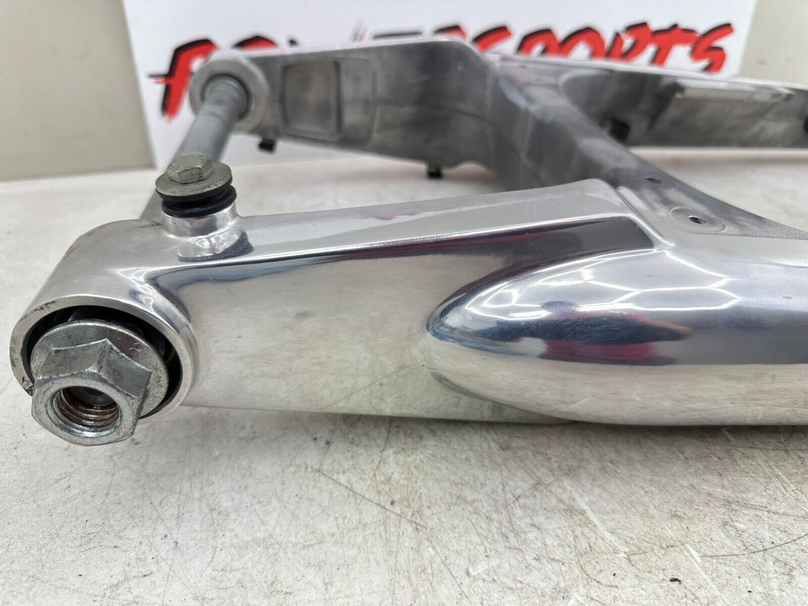 2003 Harley Davidson V Rod VRSCA Swingarm Polished W/ Axle + Mounting Bolt