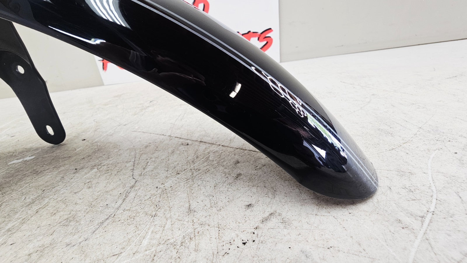 2000 HARLEY SOFTAIL DEUCE OEM HD Front Fender Black