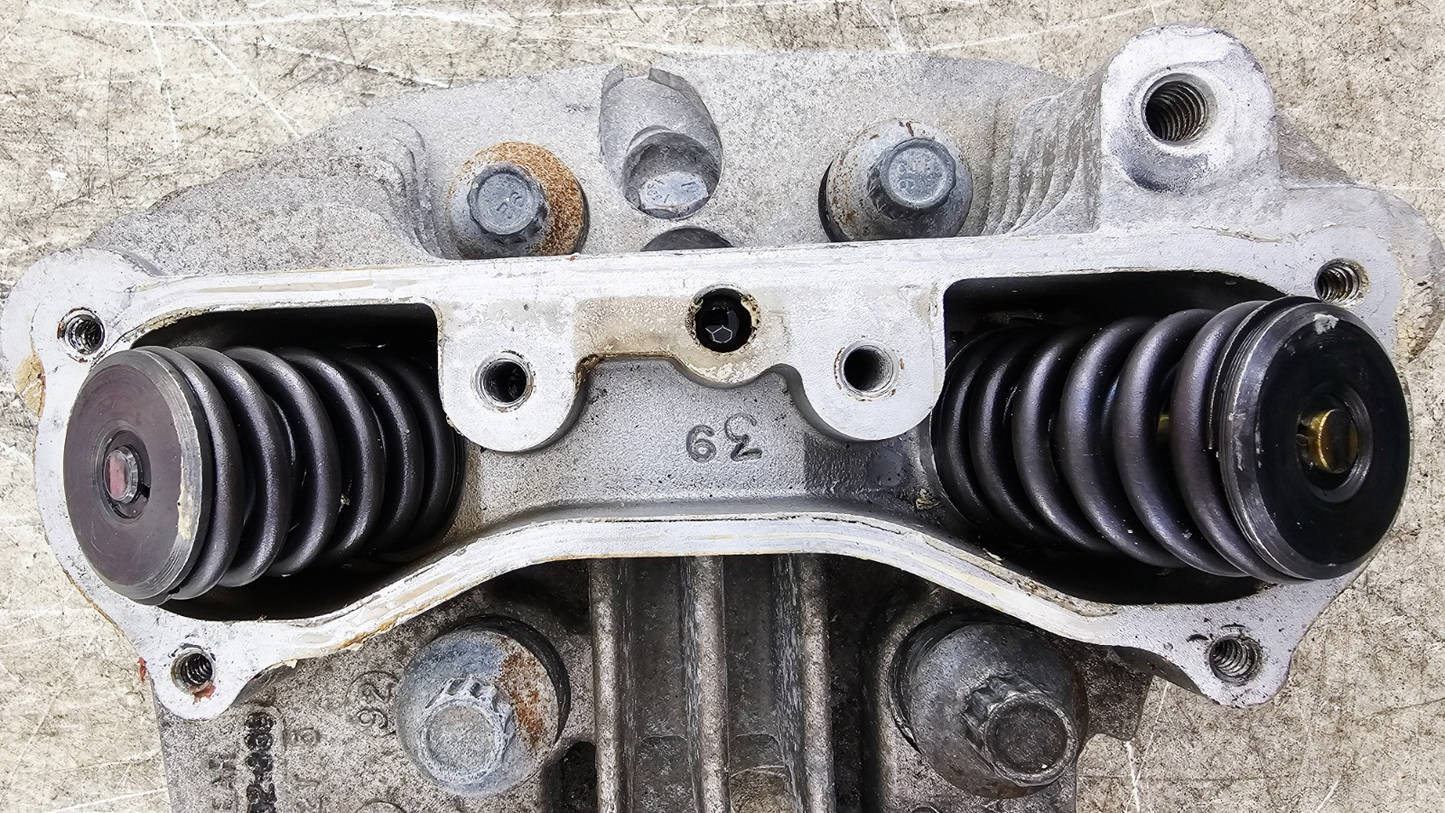 2000 Harley Davidson Sportster 883 Rear Cylinder Head 16662-86B