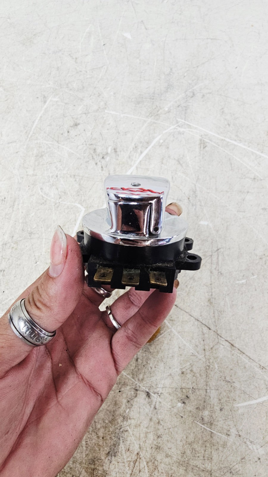 1997 HARLEY DYNA OEM Ignition Switch W/ Key