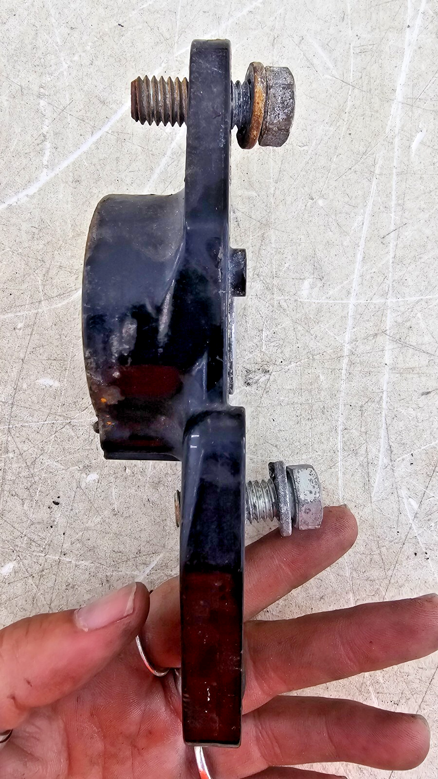 2000 HARLEY FLH ROADKING Rear Swingarm Arm Passenger Floorboard Mount Brackets