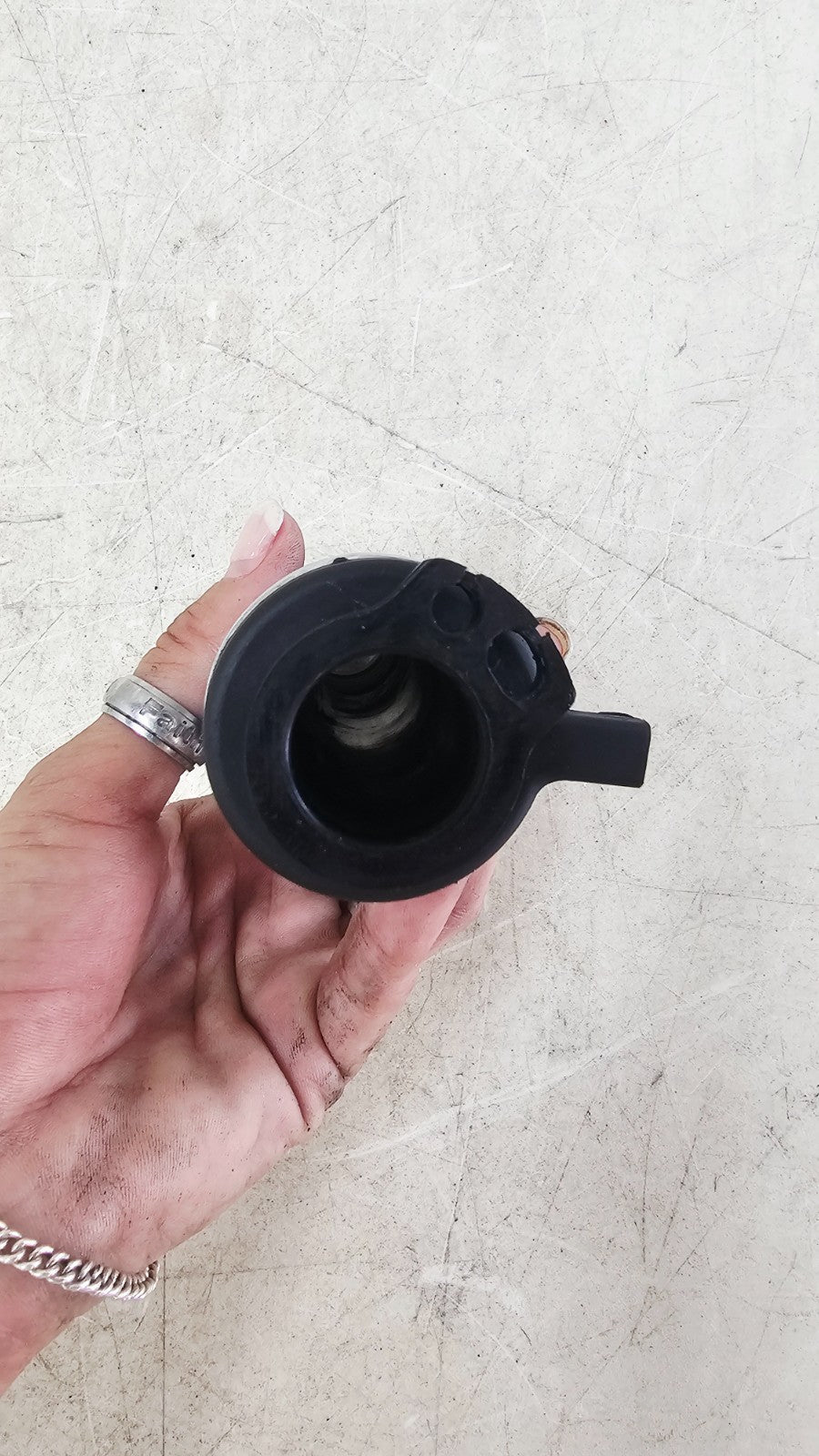 2000 HARLEY DAVIDSON FLH ROADKING Chrome Raised Throttle Hand Handlebar Grips