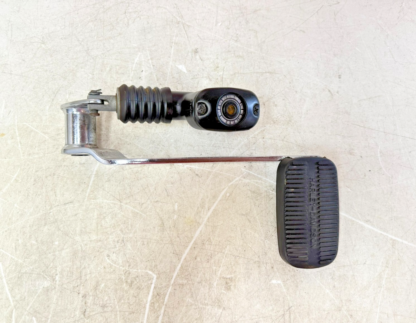 2003 HARLEY ELECTRA GLIDE Rear Brake Pedal & Master Cylinder