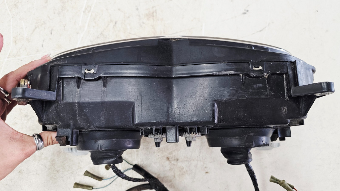 2000 HONDA VALKYRIE INTERSTATE Headlight Front Head Lamp Housing