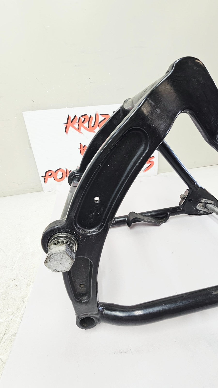 1995 HARLEY SOFTAIL FATBOY OEM Rear Swingarm Fork Pivot Swing Arm & Axle
