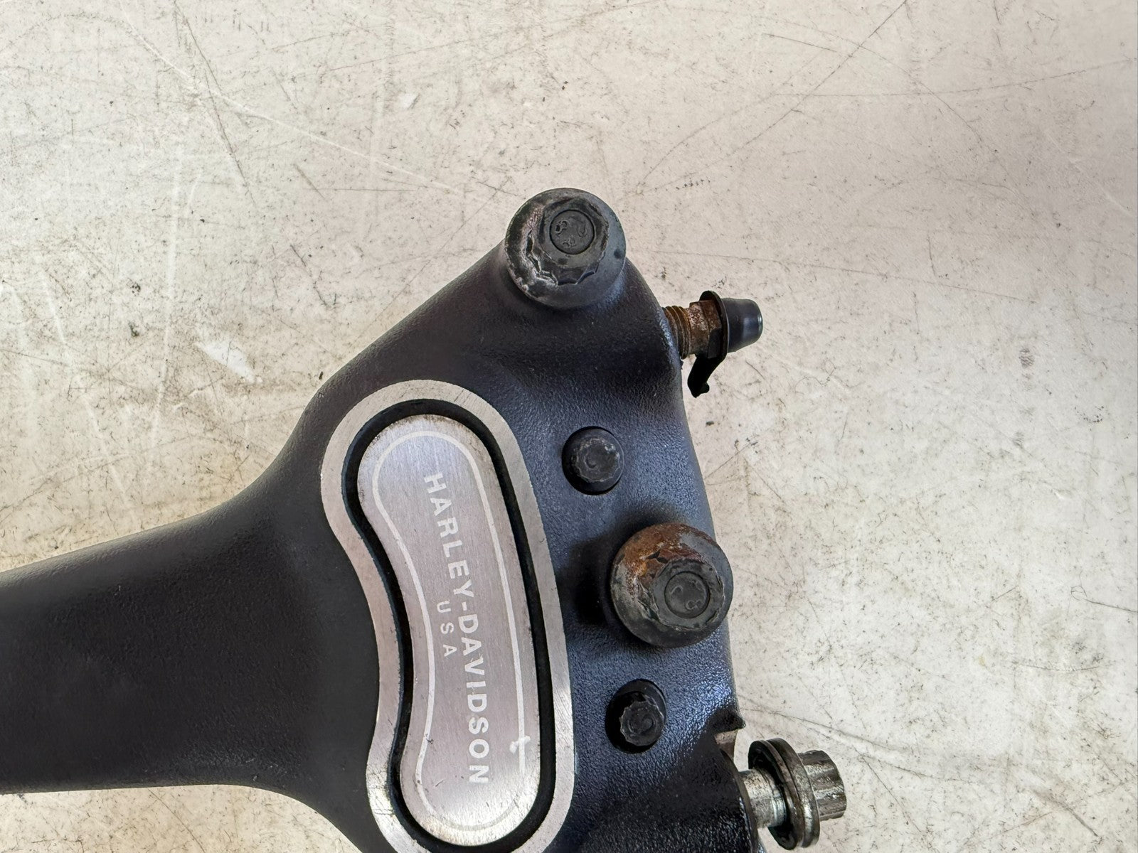 2003 HARLEY DYNA WIDE GLIDE OEM Rear Brake Caliper Black