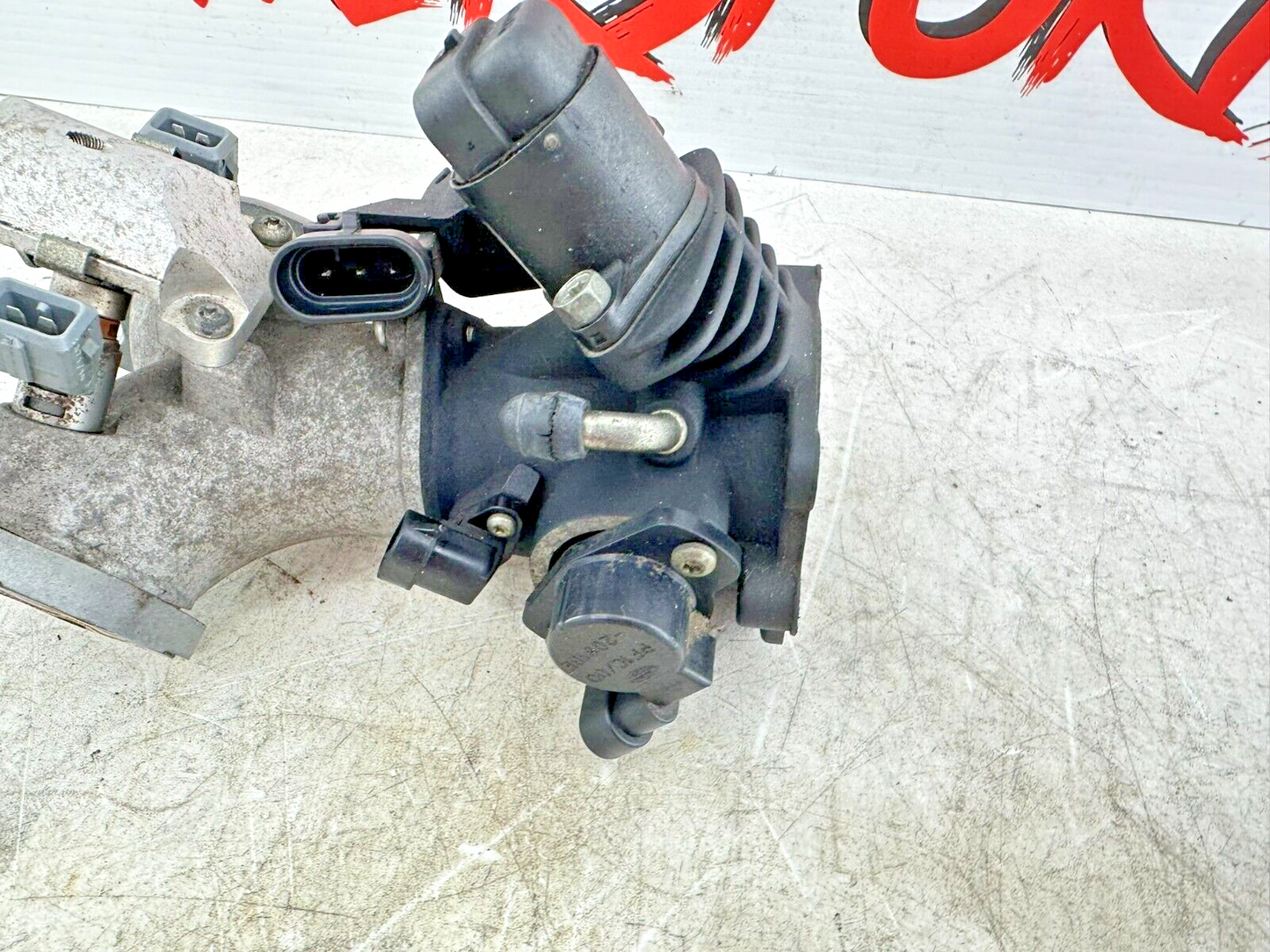 2002 HARLEY SOFTAIL Intake Manifold Throttle Body
