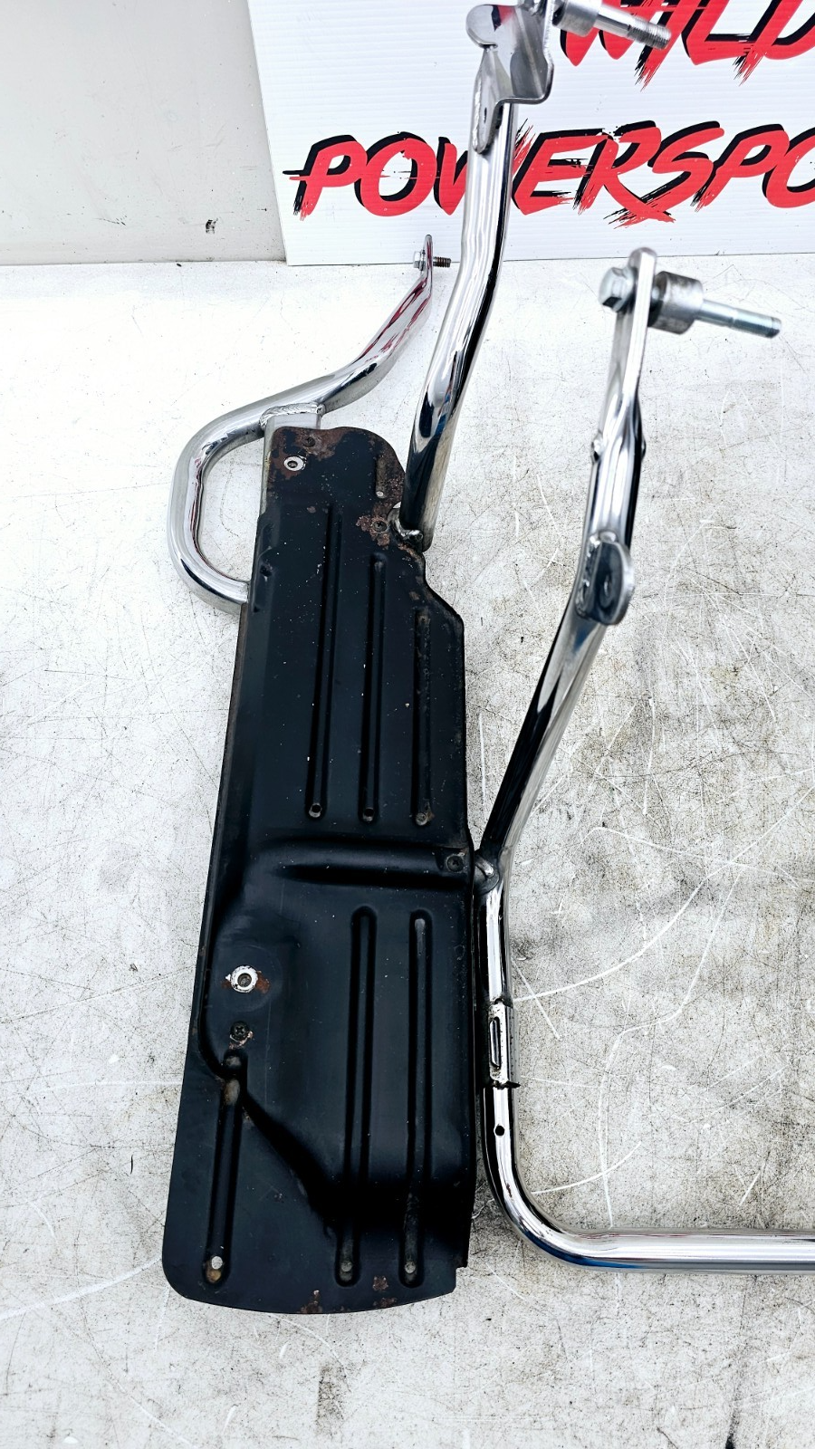 1999 HONDA VALKYRIE INTERSTATE Saddlebag Hard Left Right Mounting Bracket Frame