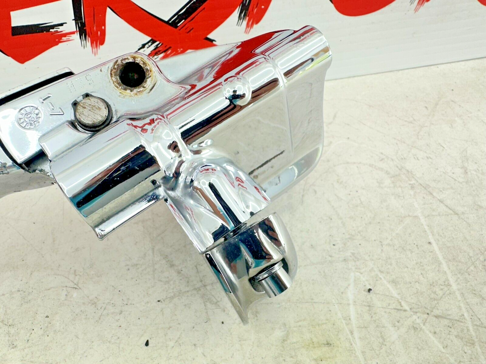 2000 UP HARLEY SOFTAIL Chrome Front Brake Master Cylinder 9/16