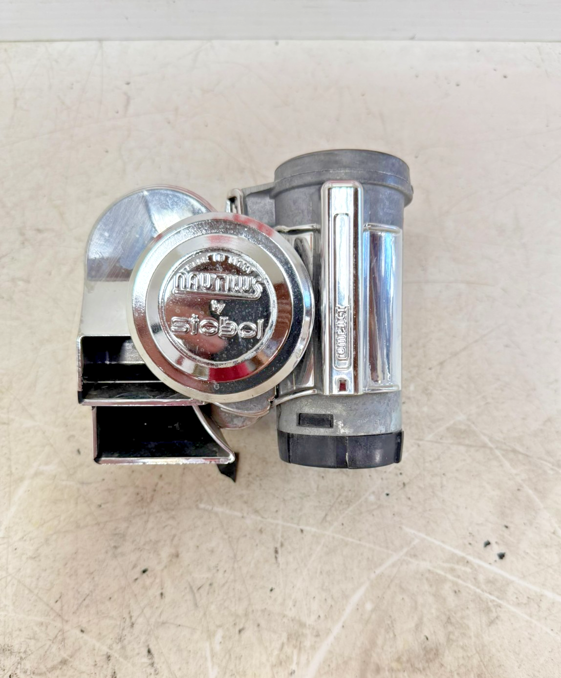2003 HARLEY ELECTRA GLIDE Compact Mini Air Horn Chrome