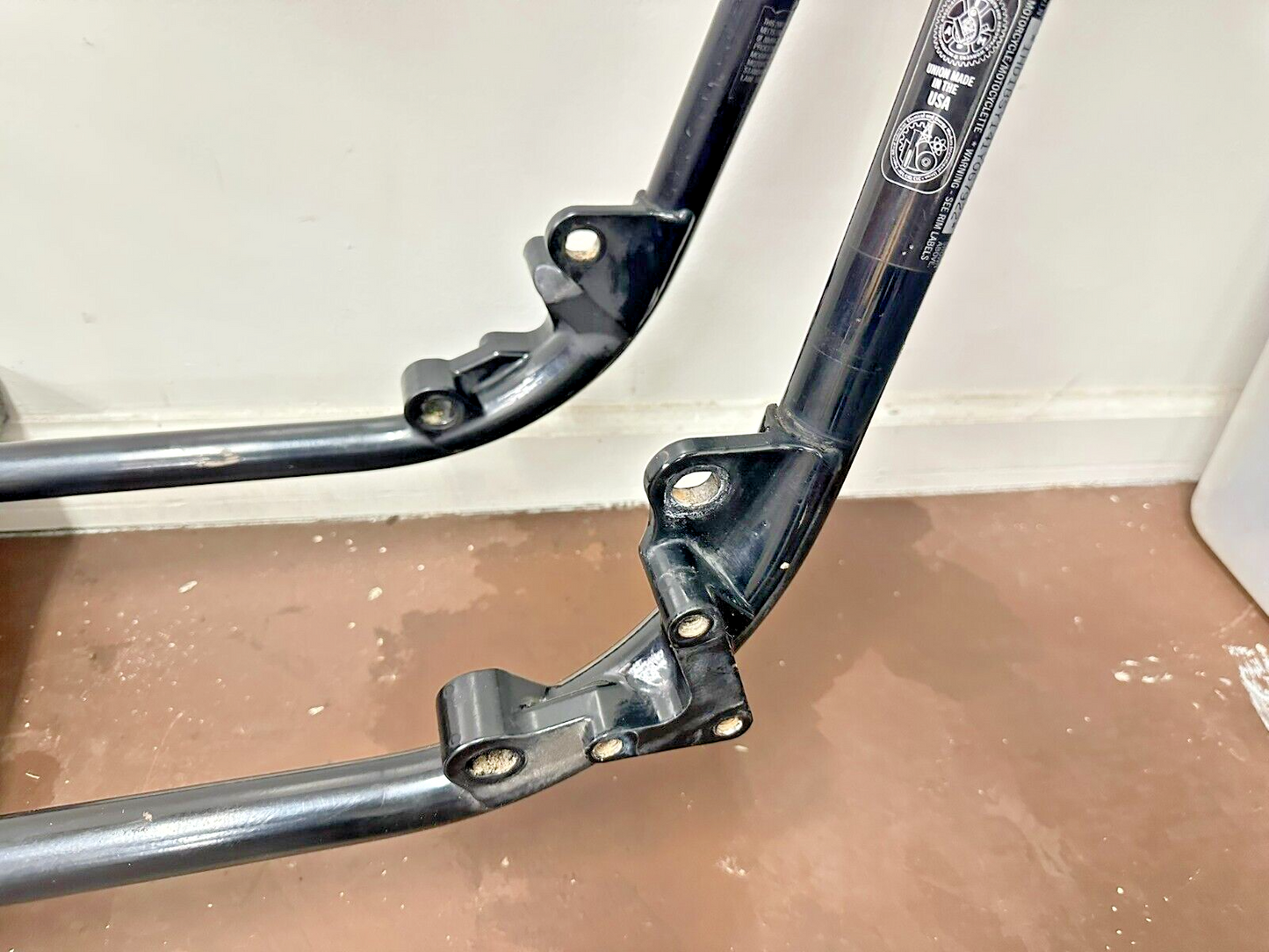 2001 HARLEY SOFTAIL Deuce Frame Chassis Swingarm Shocks Straight