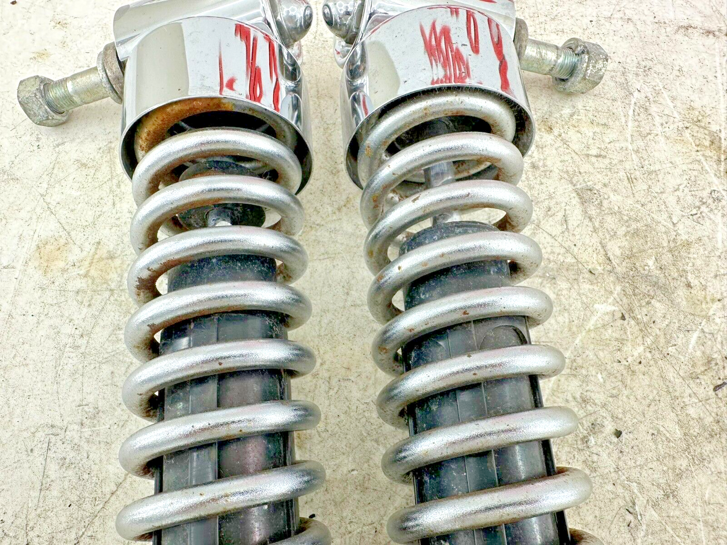 1997 HARLEY DYNA 12.5" Rear Shocks Suspension