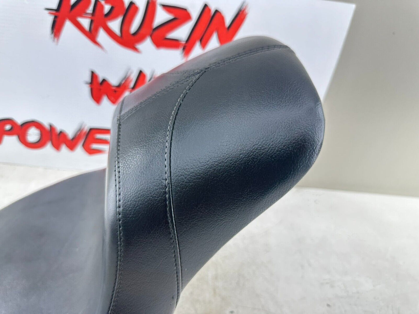 1999 HARLEY SOFTAIL Corbin Solo Seat Saddle