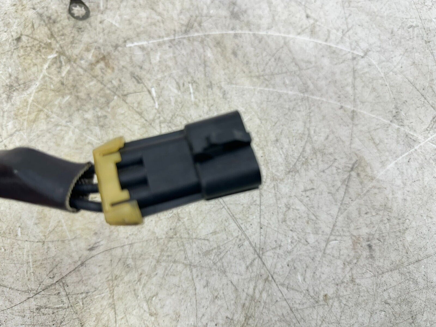 2003 Harley Davidson V Rod VRSCA OEM HD Voltage Regulator 74440-01