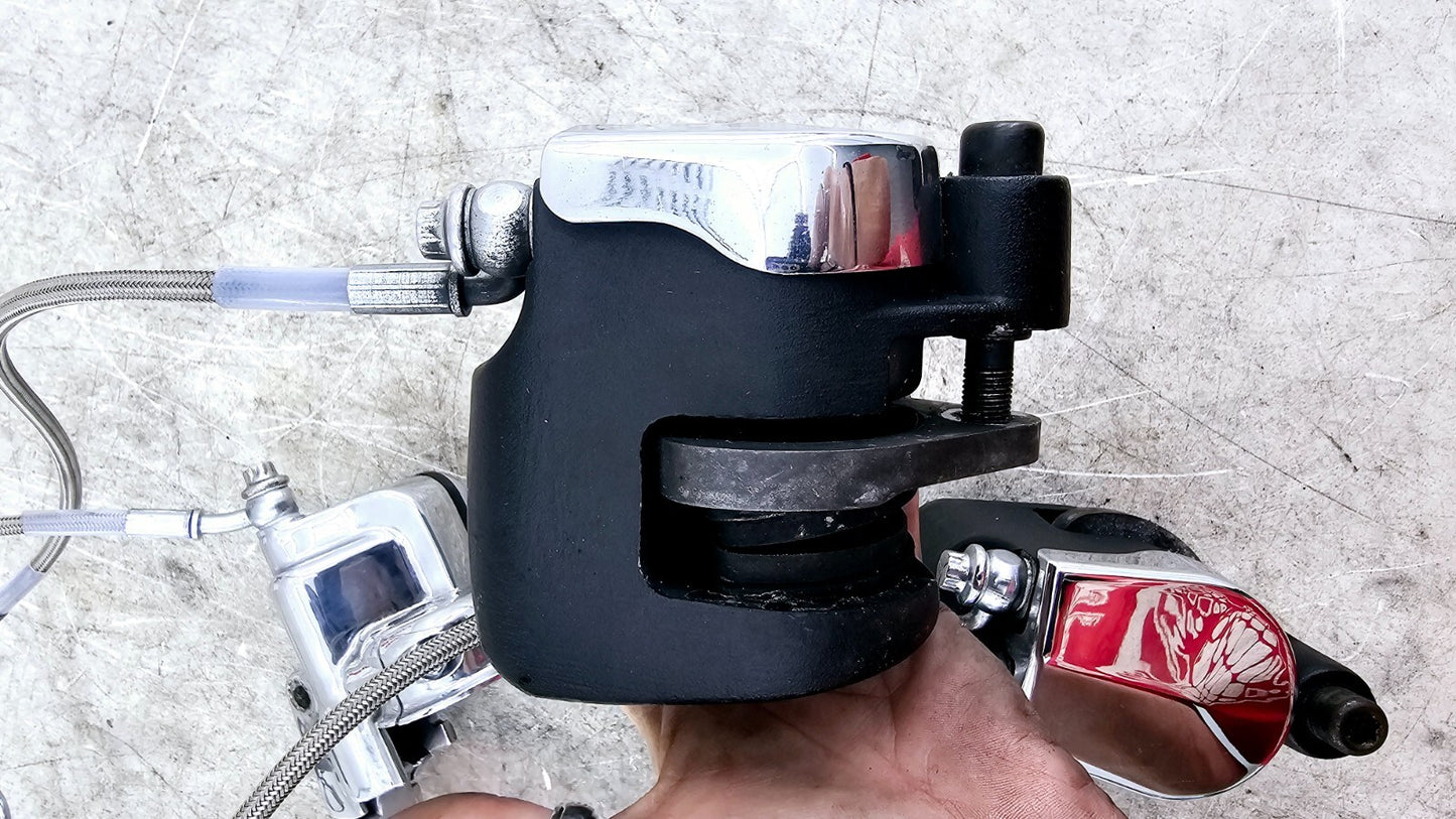 1998 HARLEY FLH ROADKING Dual Caliper Braided Hose +11/16 Chrome Master Cylinder