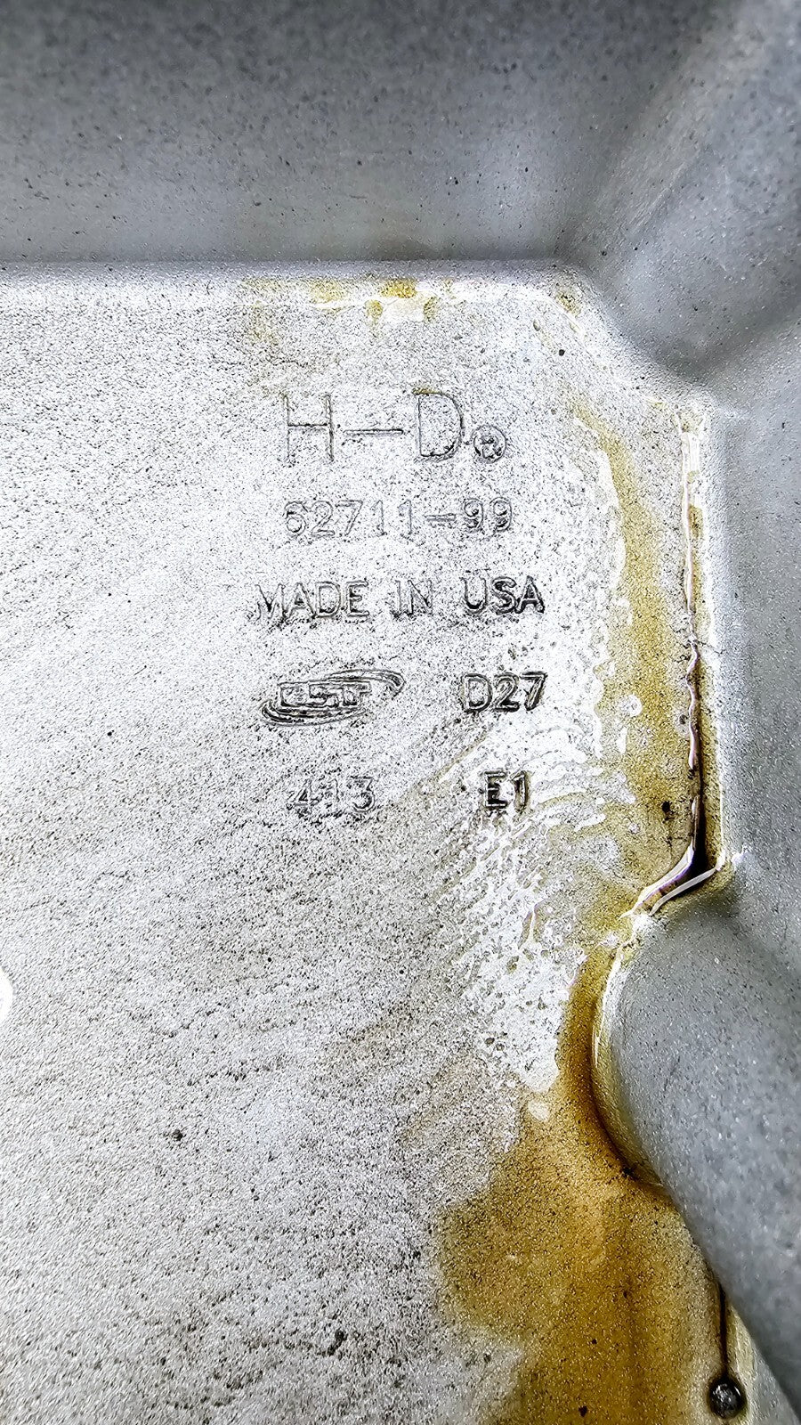 2000 HARLEY ELECTRA GLIDE Transmission Bottom Case Oil Pan Tray 62830-99