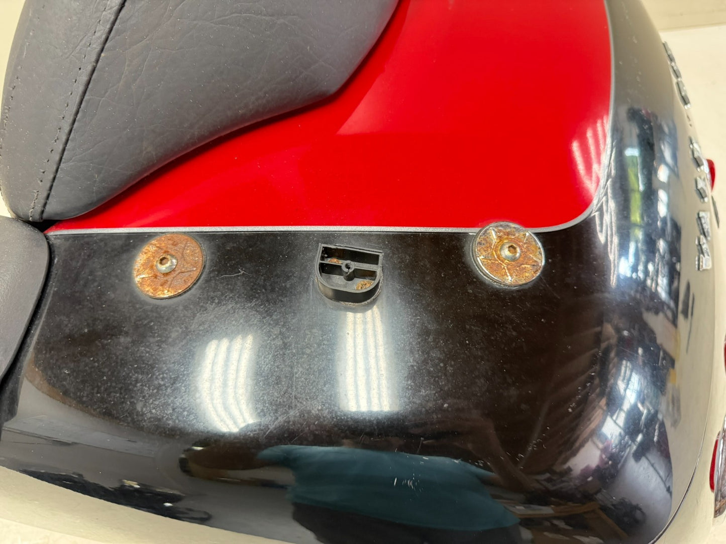 2001 HONDA VALKYRIE INTERSTATE Trunk Luggage Speaker Lid Storage Box W/ key