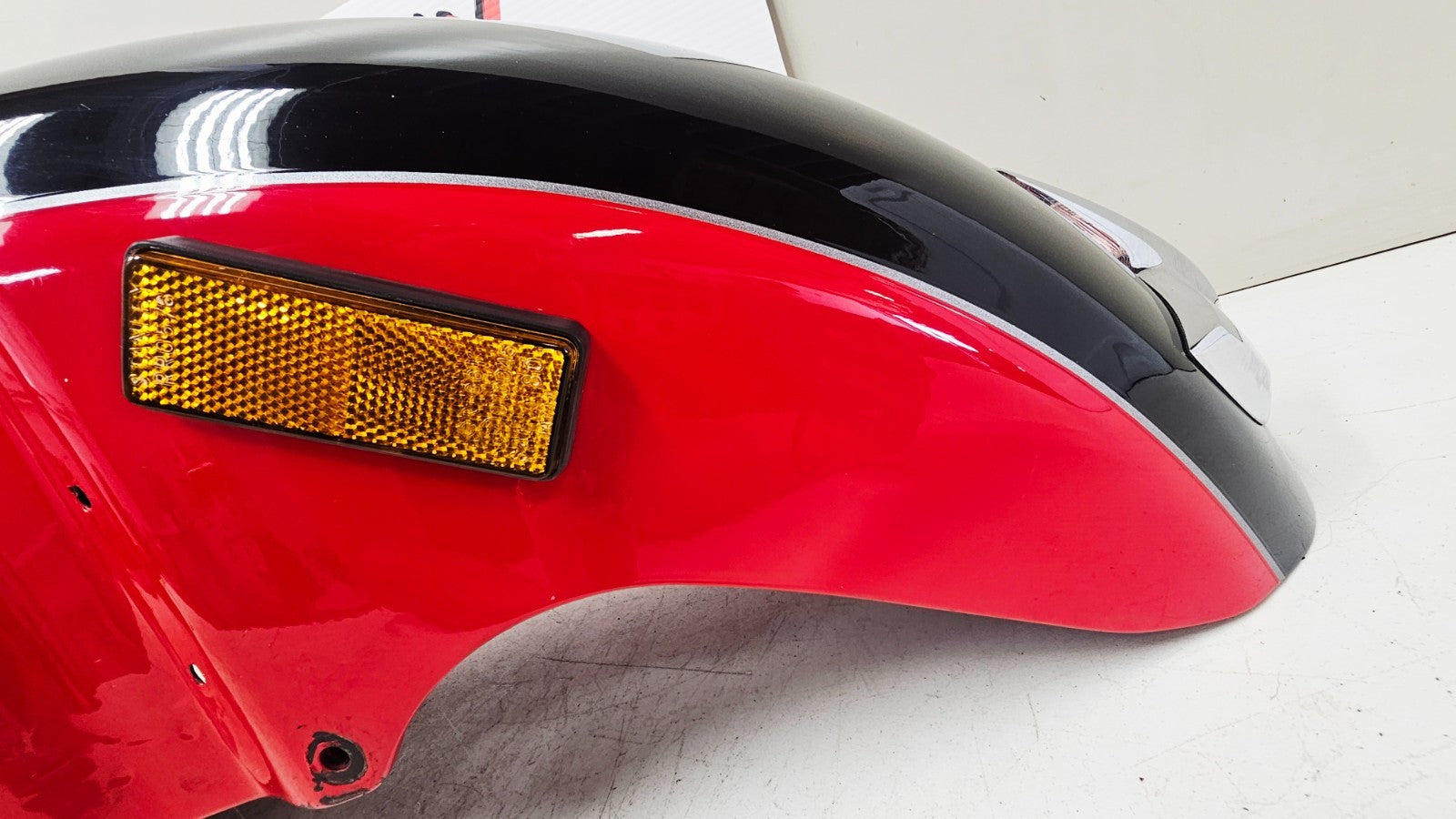 1999 HONDA VALKYRIE INTERSTATE Front Fender w/ Chrome Trim Tip OEM