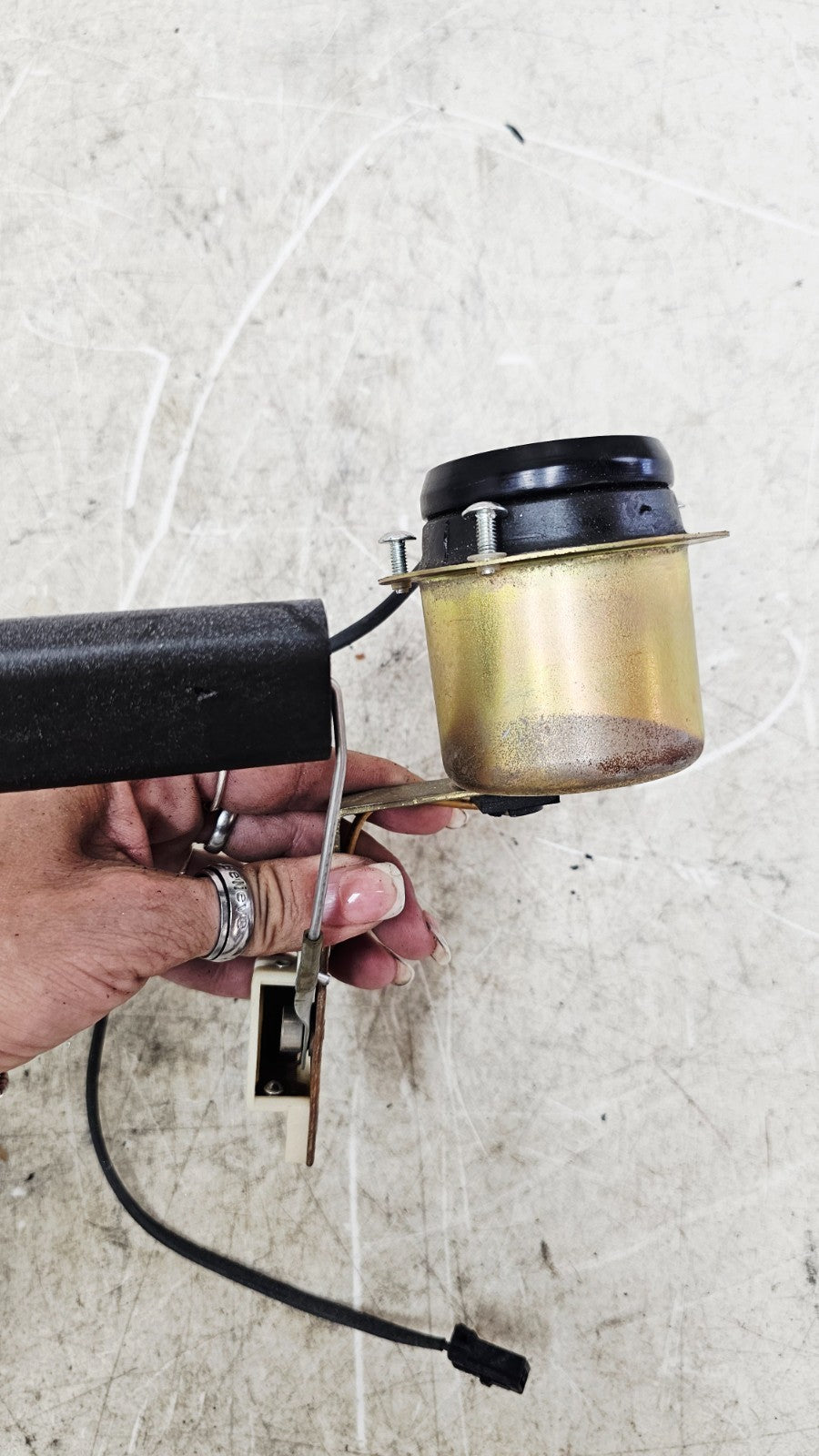 1997 HARLEY DYNA OEM Fuel Gauge & Sensor Sender