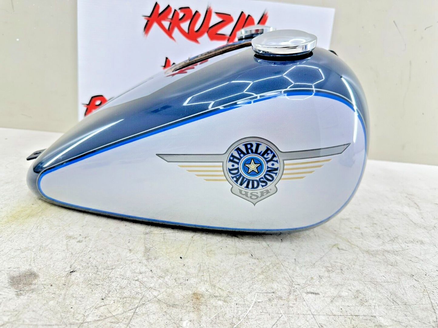 2002 HARLEY SOFTAIL OEM HD EFI Gas Fuel Tank Nice Paint