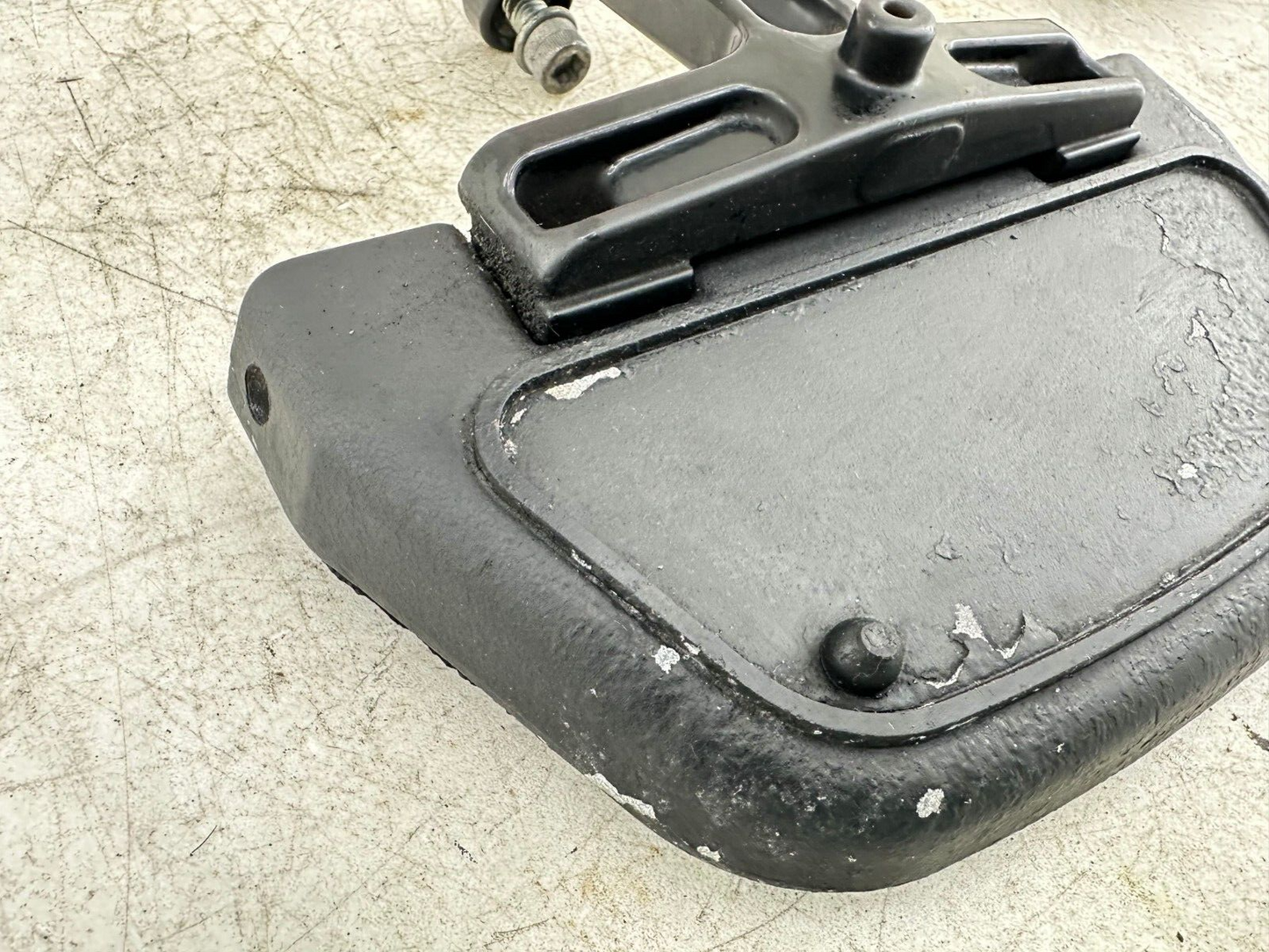 1999 HARLEY FLH ELECTRA GLIDE OEM HD Passenger Floorboard Foot Rest Pedal Pad