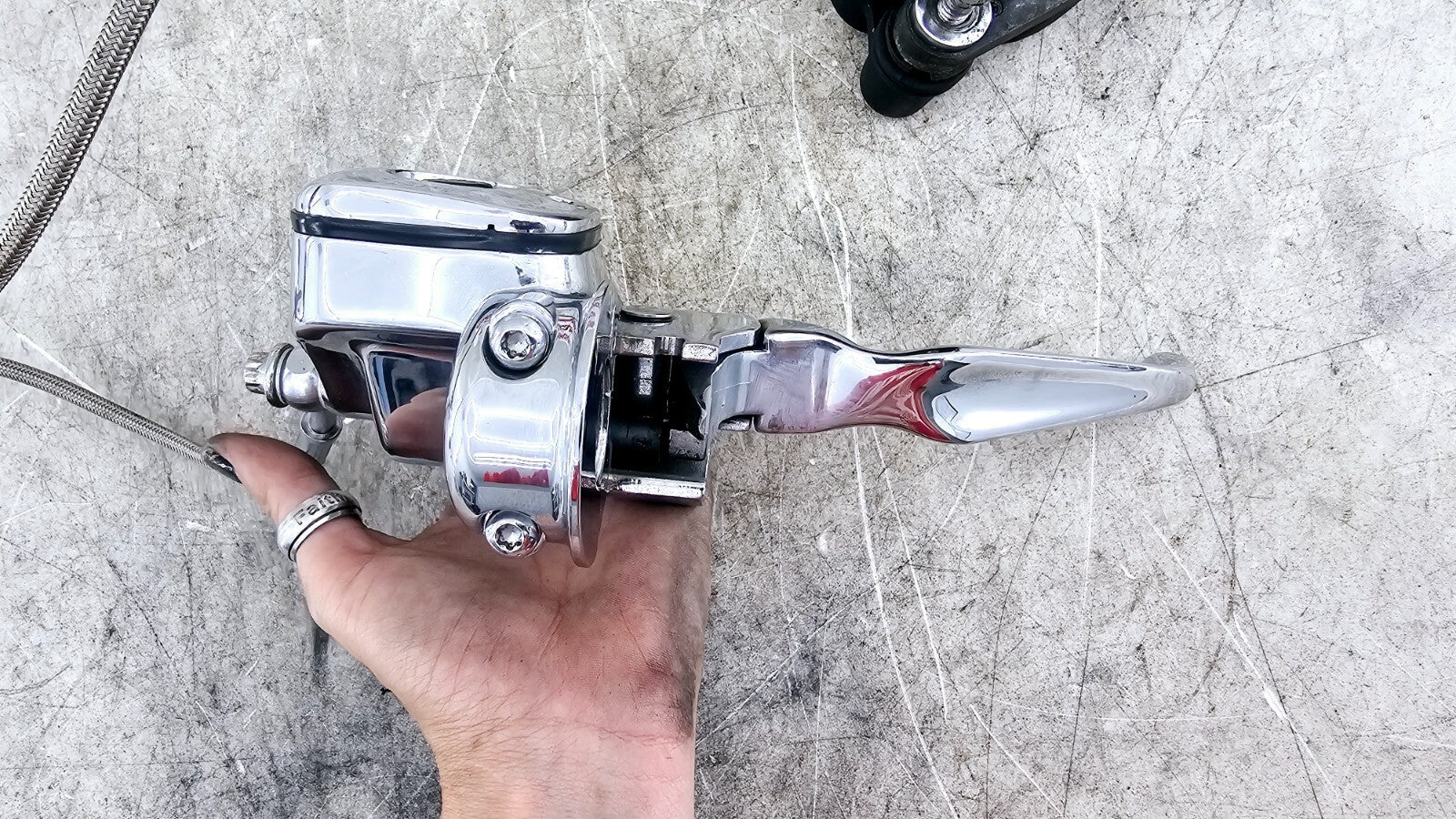 1998 HARLEY FLH ROADKING Dual Caliper Braided Hose +11/16 Chrome Master Cylinder